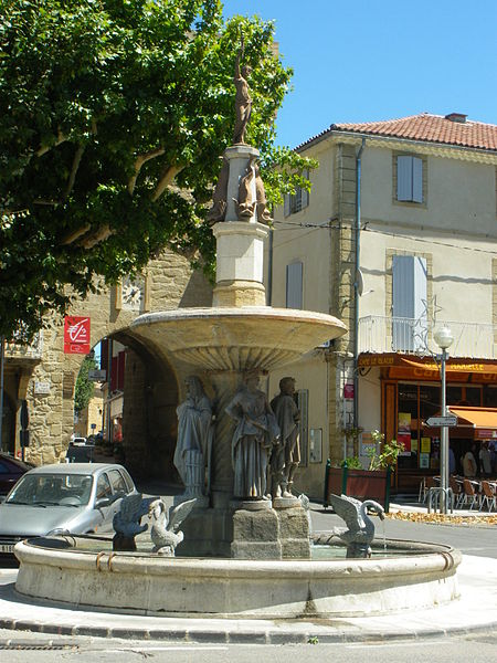 Remparts de Courthézon