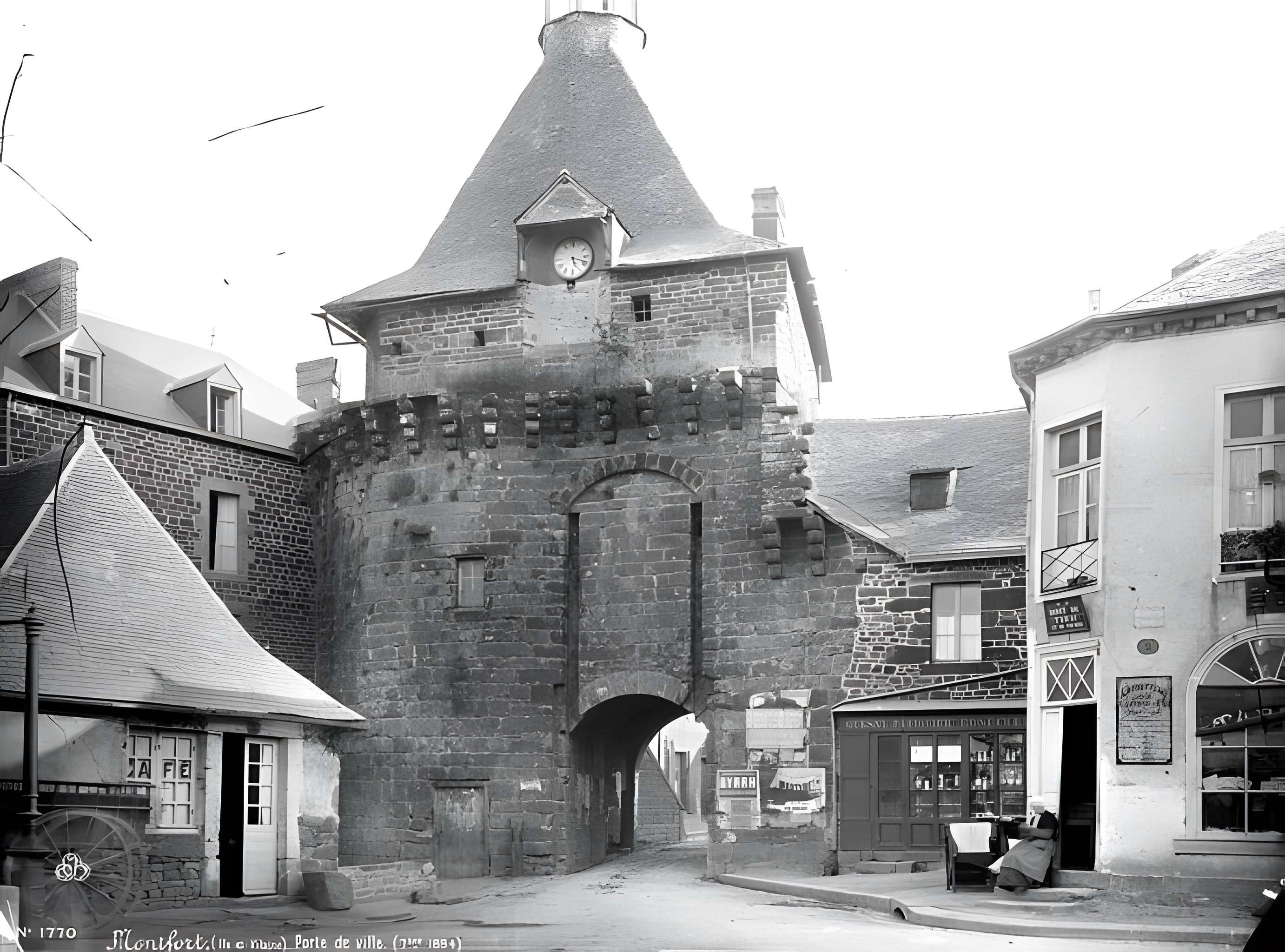 Remparts de Montfort