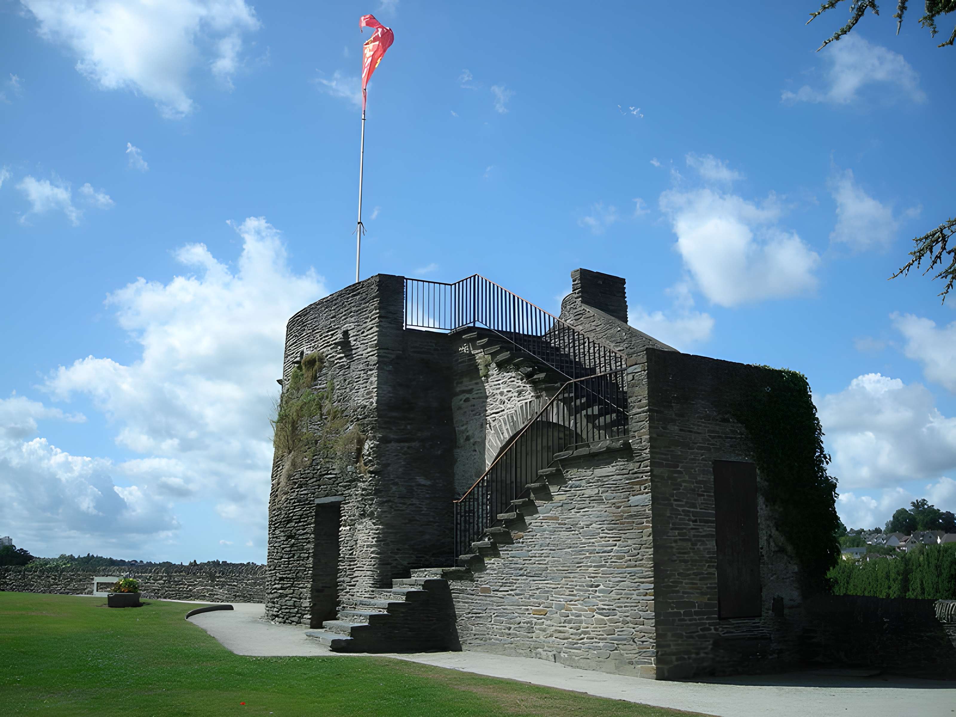 Remparts de Saint-Lô