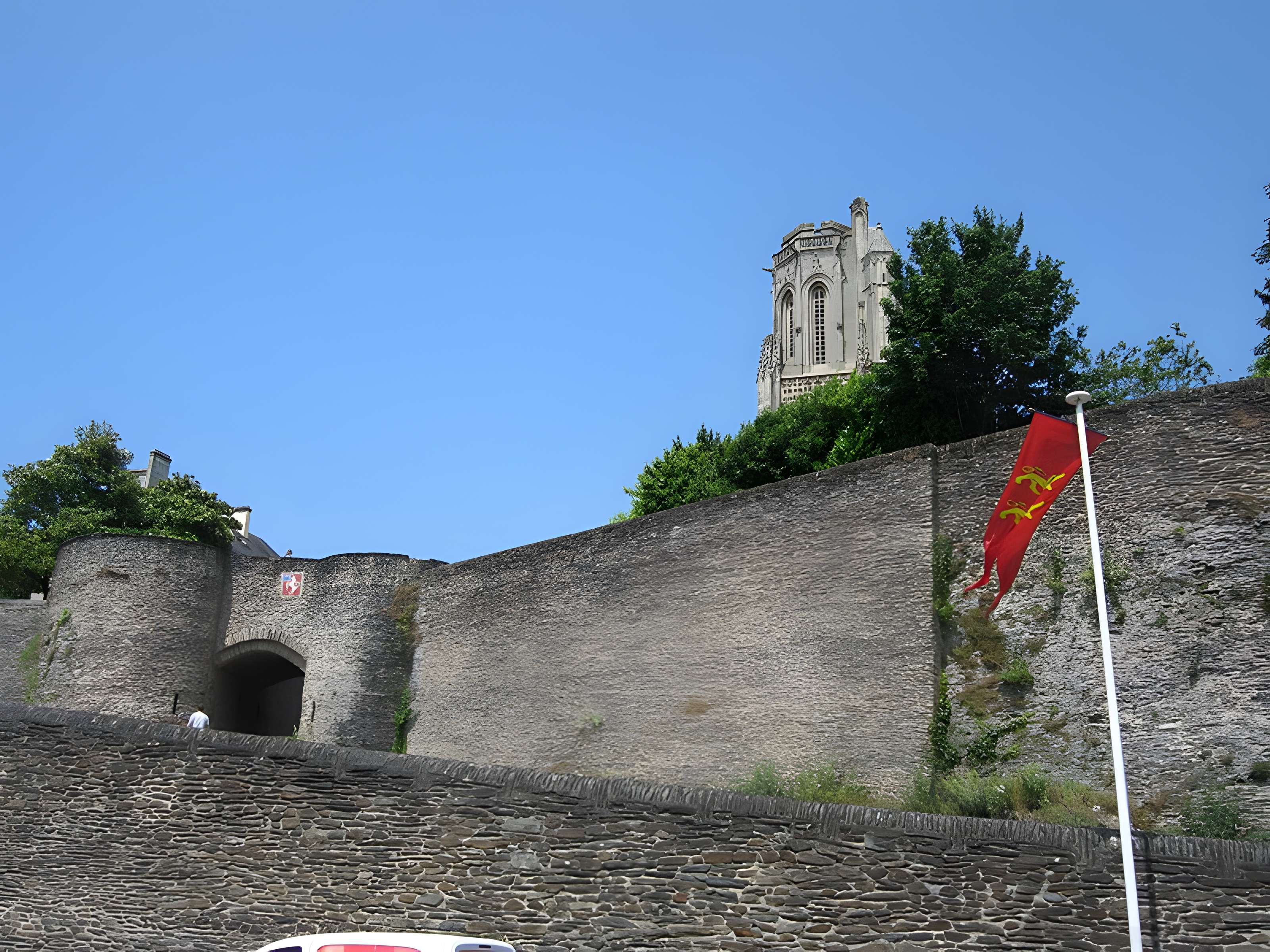 Remparts de Saint-Lô