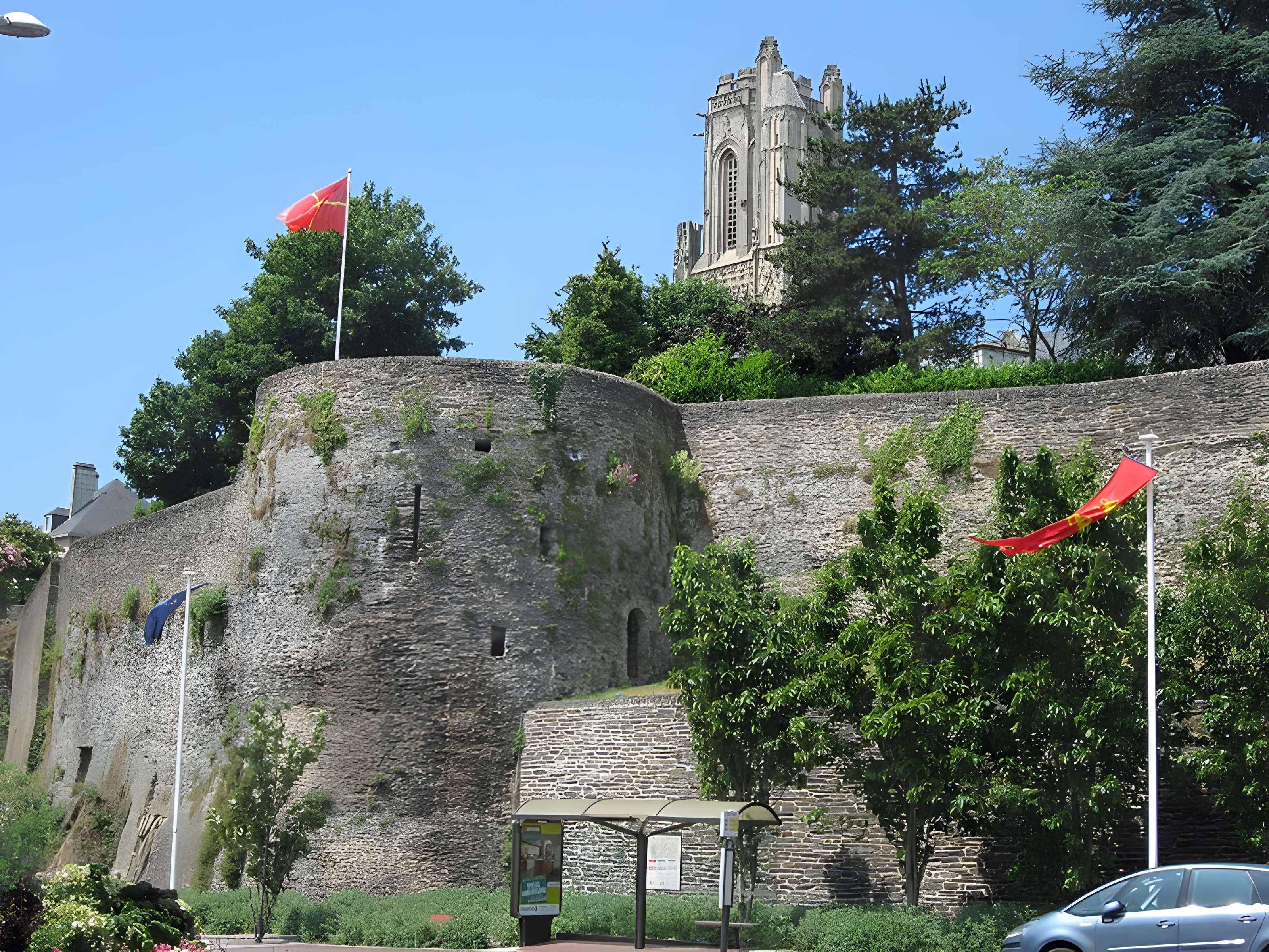 Remparts de Saint-Lô