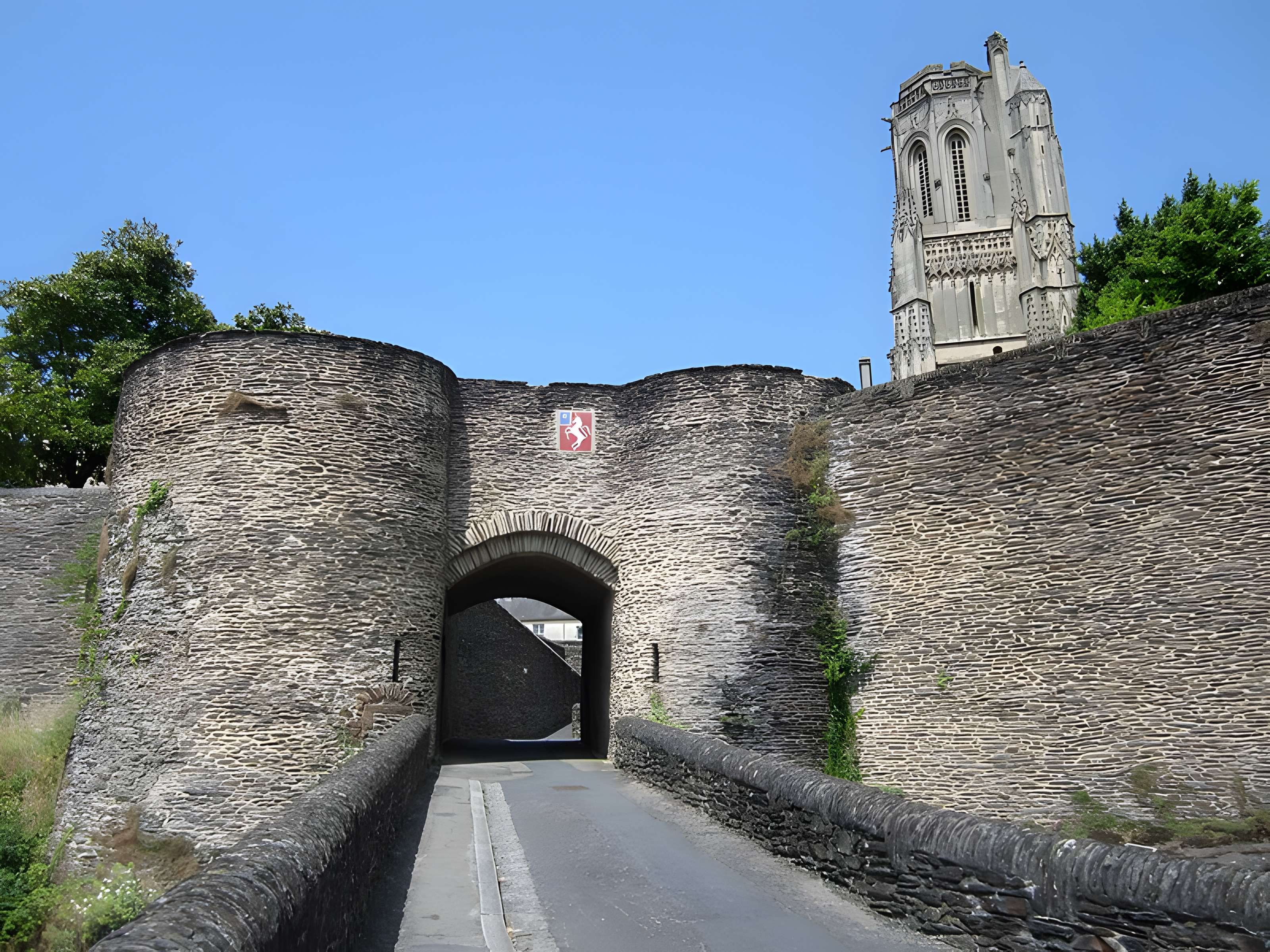 Remparts de Saint-Lô