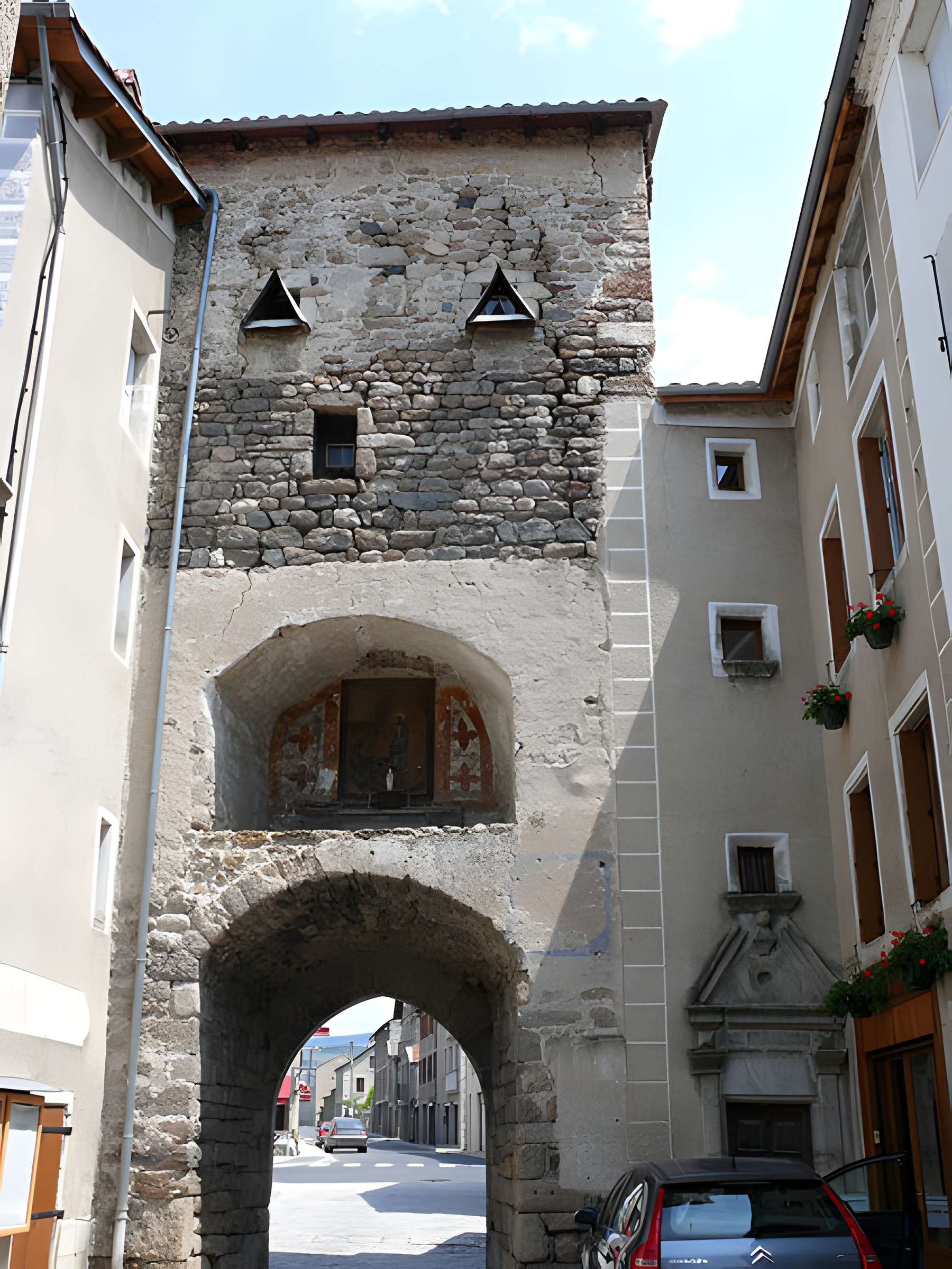 Remparts et Portes du Malzieu-Ville