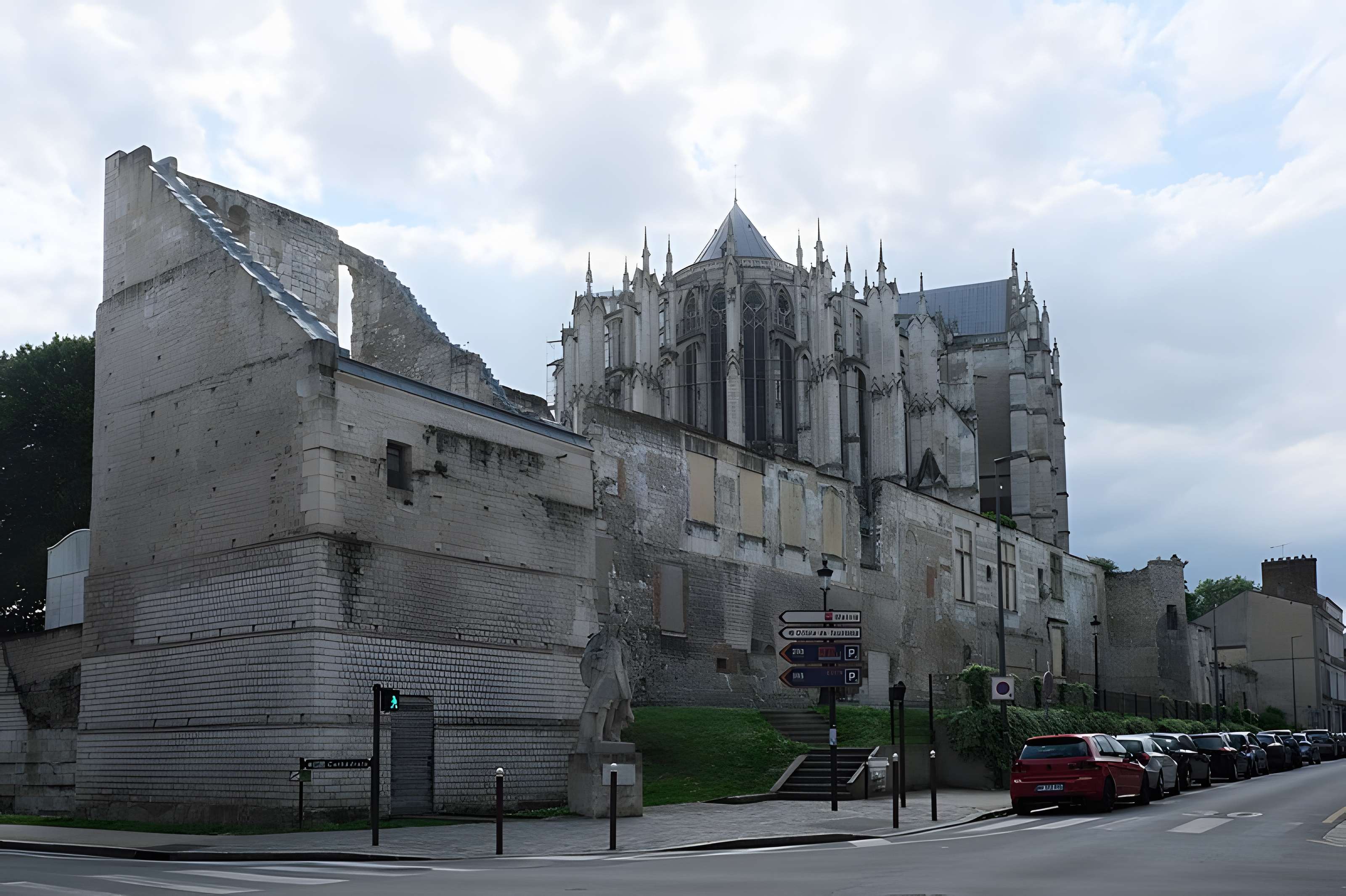 Remparts gallo-romains de Beauvais