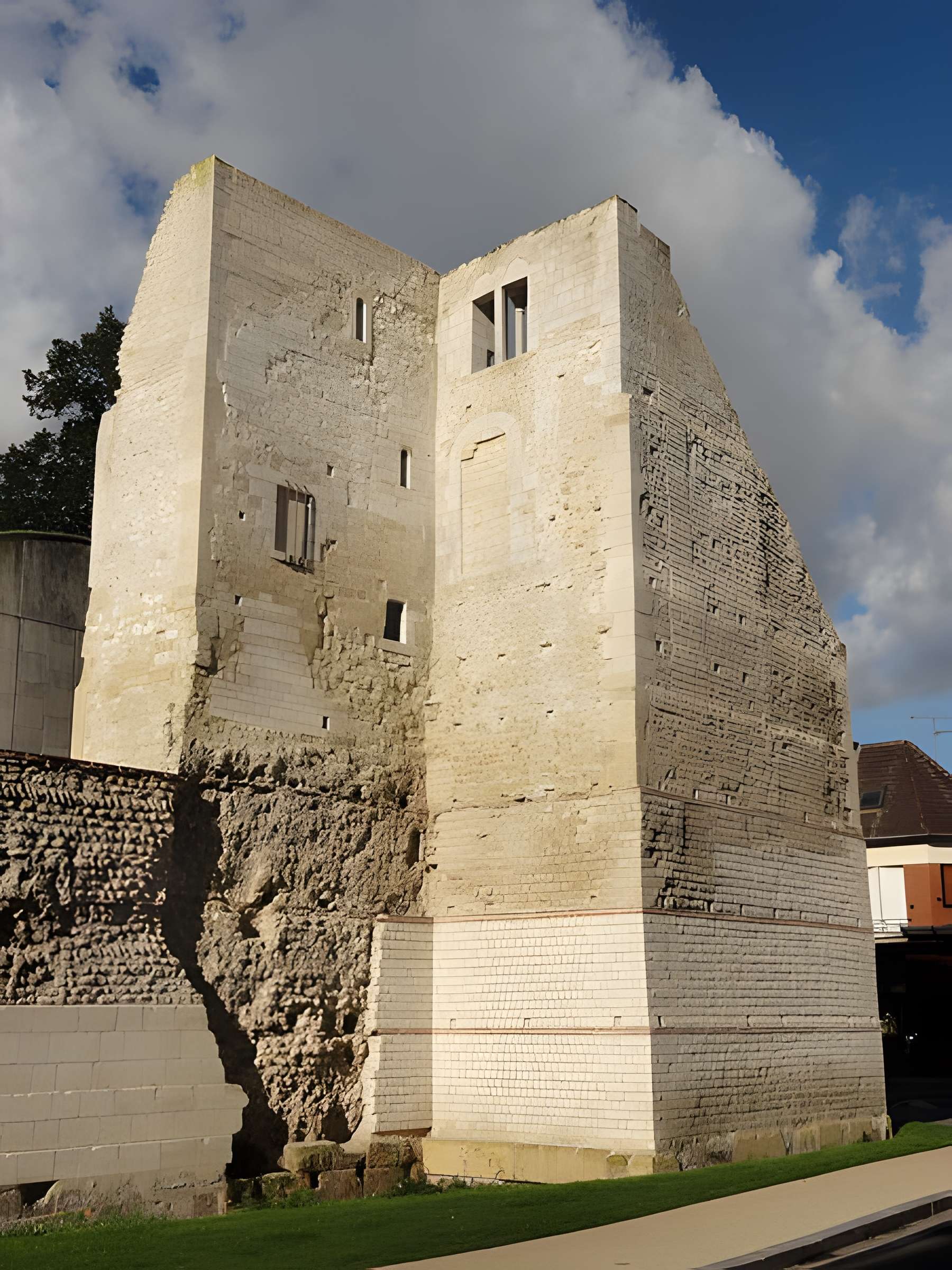 Remparts gallo-romains de Beauvais