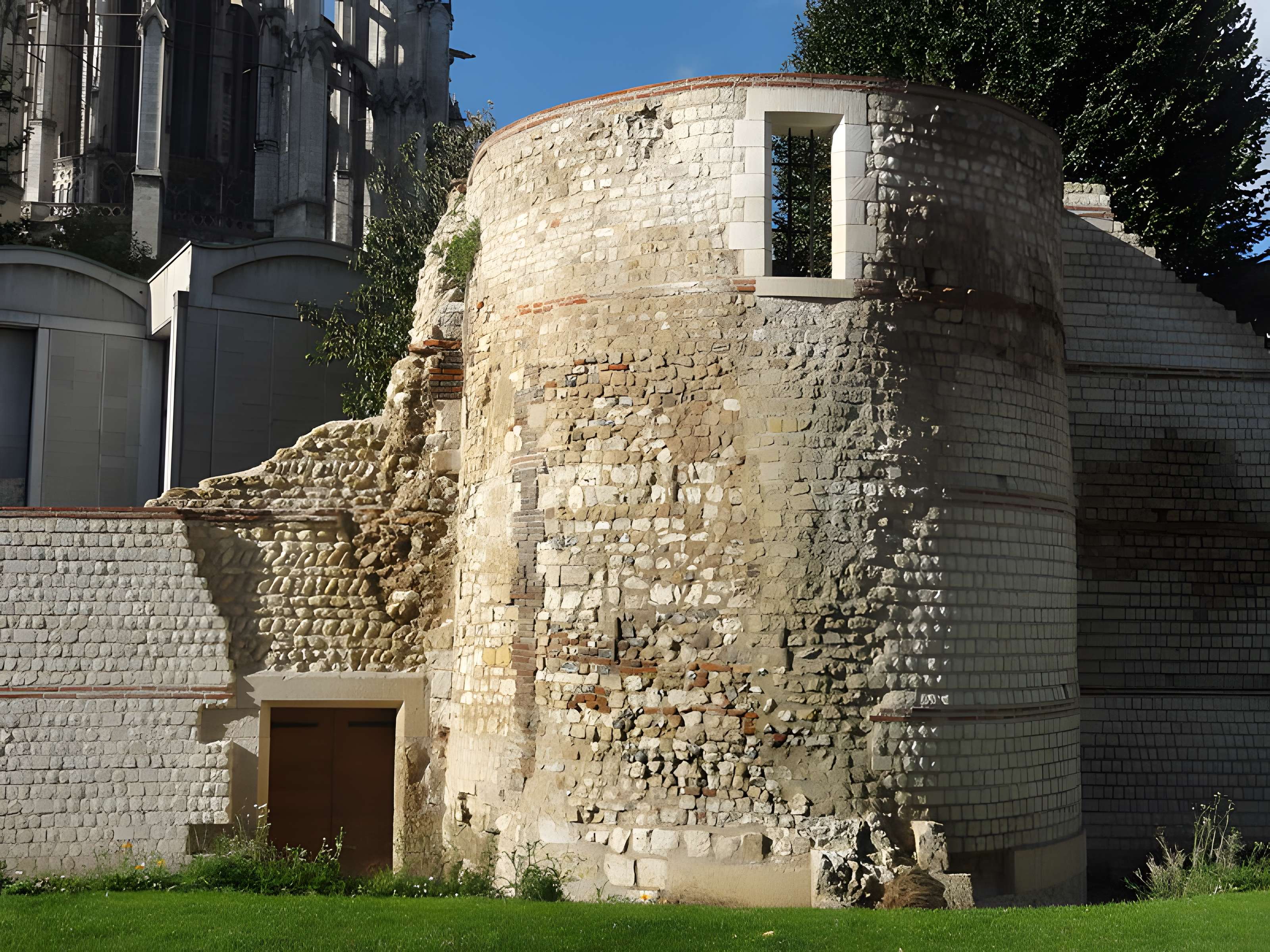 Remparts gallo-romains de Beauvais