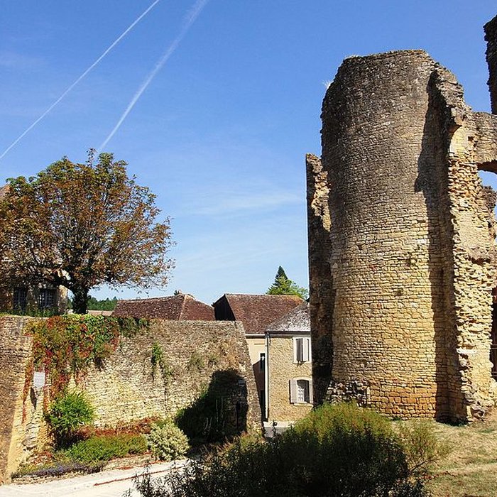 Photo de Restes de la tour de Saint-Alvere