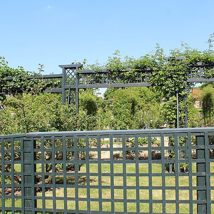 Photo de Roseraie du Val-de-Marne à LHaÿ-les-Roses