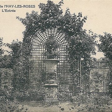 Roseraie du Val-de-Marne à LHaÿ-les-Roses