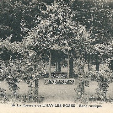Roseraie du Val-de-Marne à LHaÿ-les-Roses