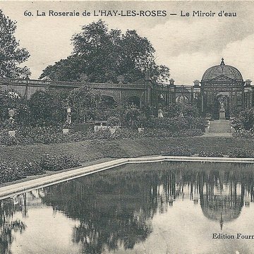 Roseraie du Val-de-Marne à LHaÿ-les-Roses