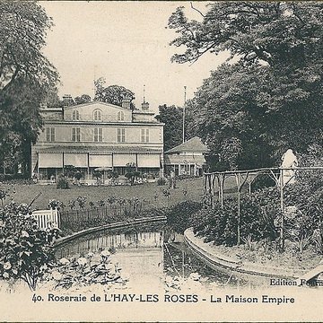 Roseraie du Val-de-Marne à LHaÿ-les-Roses