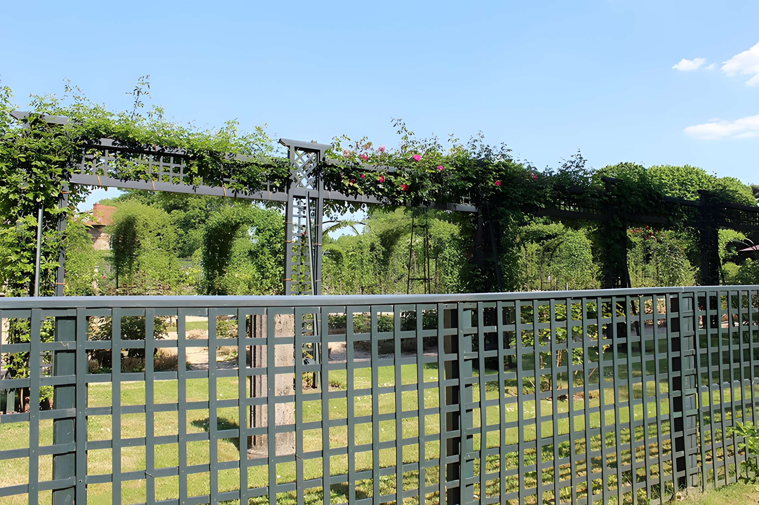 Roseraie du Val-de-Marne à L'Haÿ-les-Roses