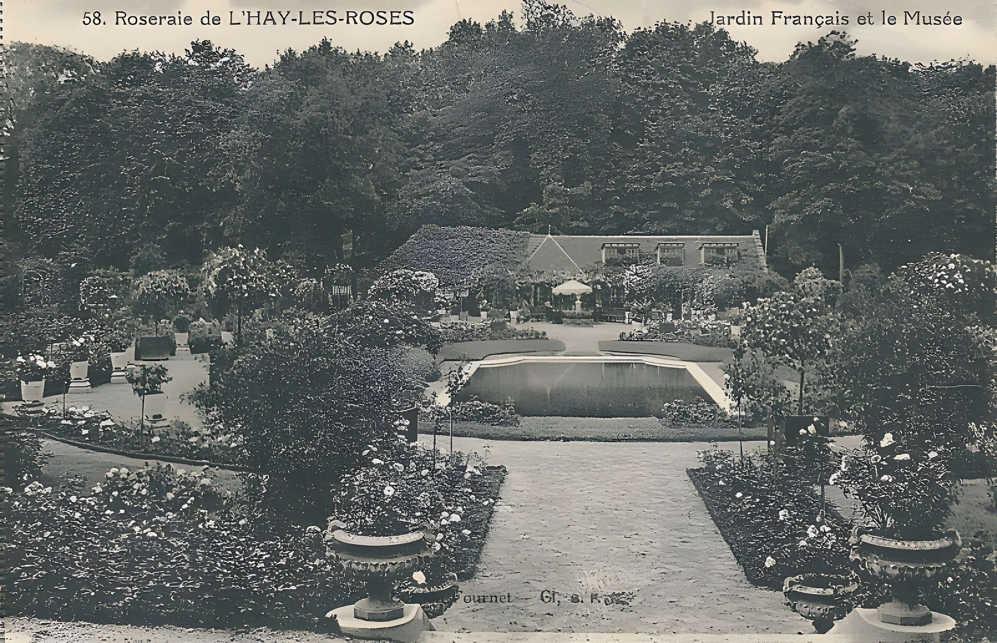 Roseraie du Val-de-Marne à L'Haÿ-les-Roses
