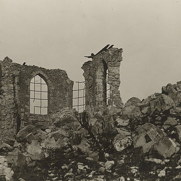 Photo de Ruine de la collégiale Saint-Germain à Montfaucon-dArgonne