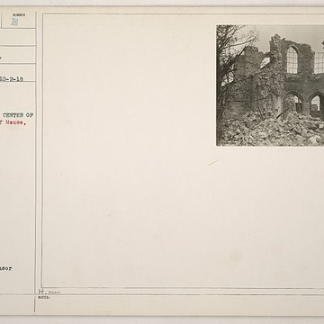 Ruine de la collégiale Saint-Germain à Montfaucon-dArgonne