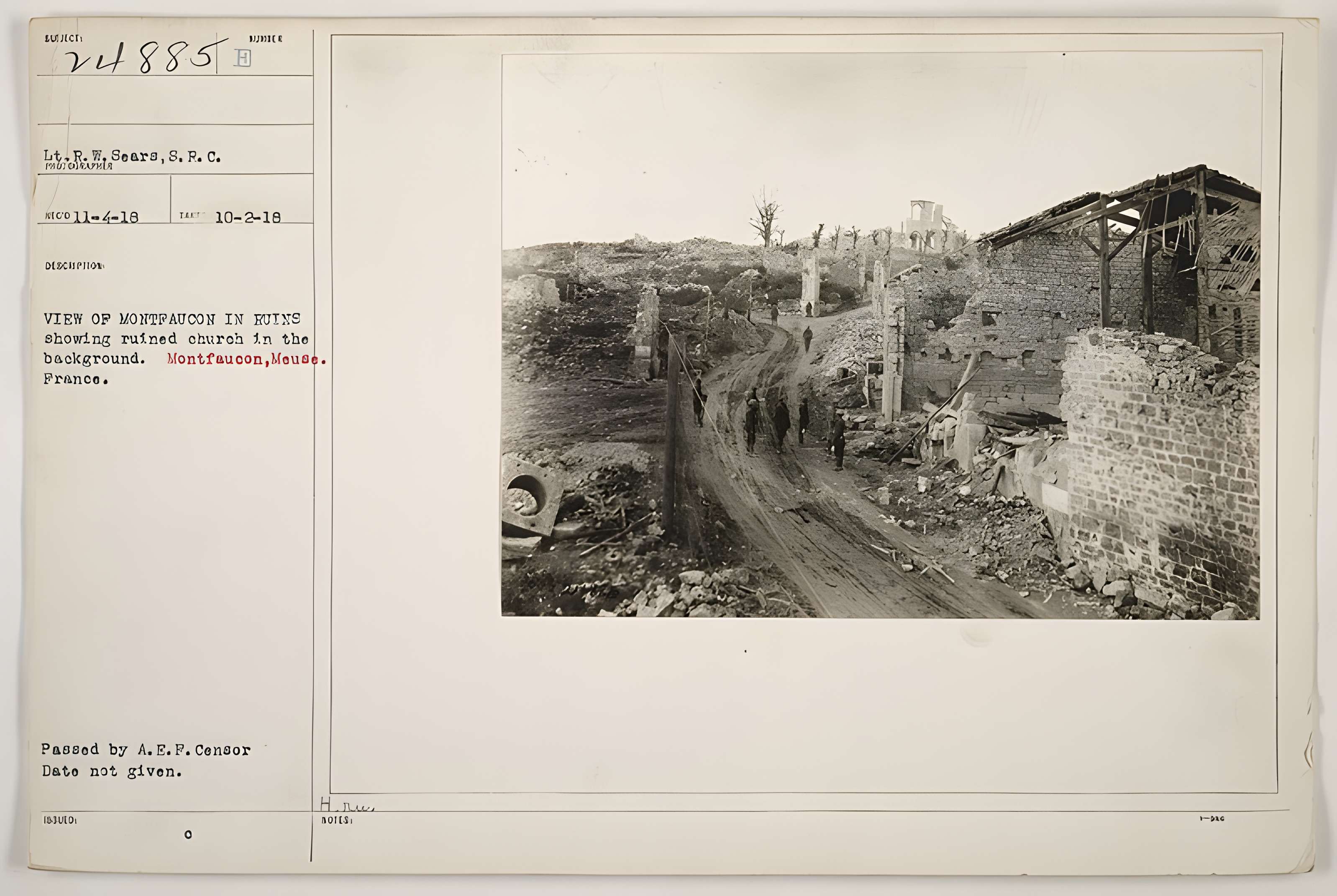 Ruine de la collégiale Saint-Germain à Montfaucon-d'Argonne