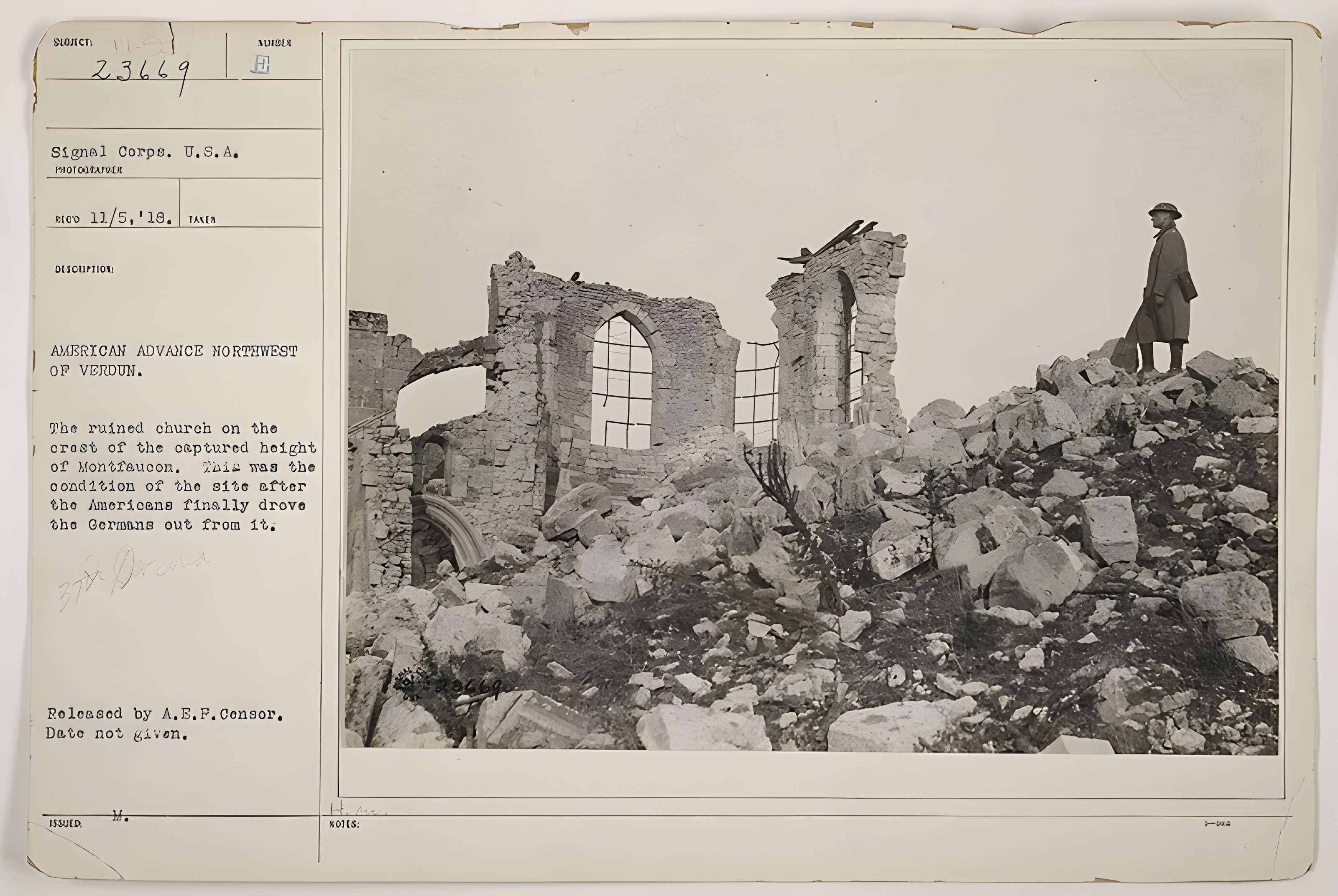 Ruine de la collégiale Saint-Germain à Montfaucon-d'Argonne