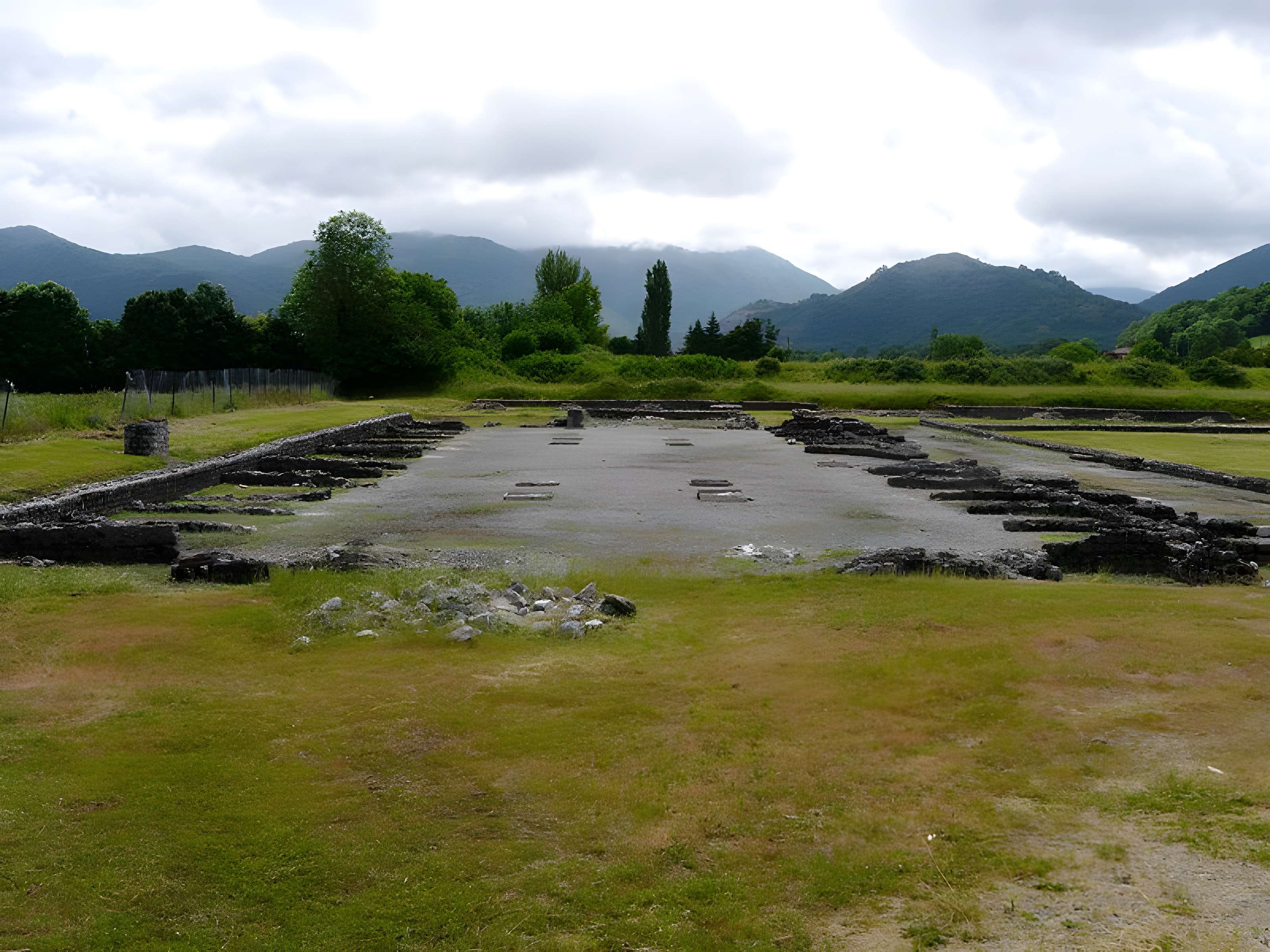Ruines antiques de Saint-Bertrand-de-Comminges