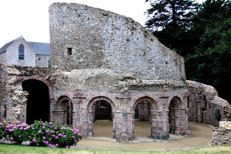Photo de Ruines de la rotonde de Lanleff