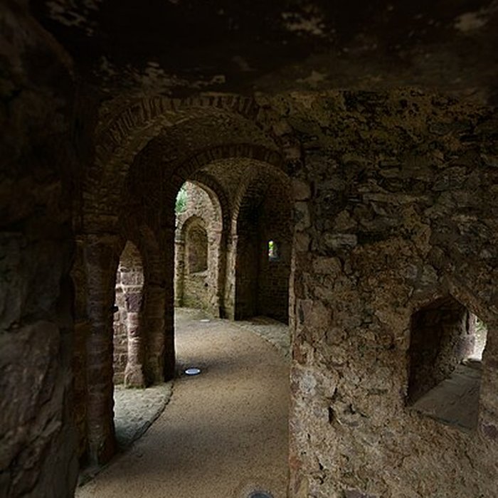 Photo de Ruines de la rotonde dite Temple de Lanleff