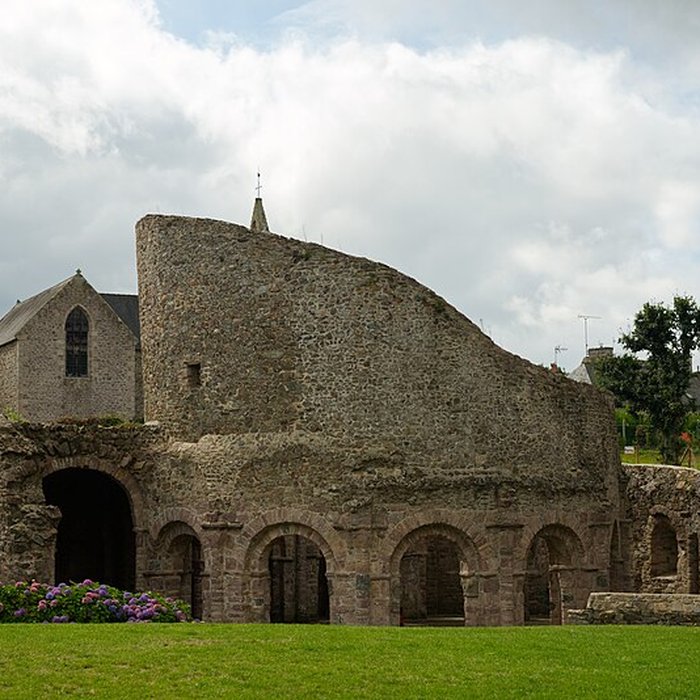 Photo de Ruines de la rotonde dite Temple de Lanleff