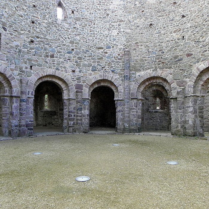 Photo de Ruines de la rotonde dite Temple de Lanleff