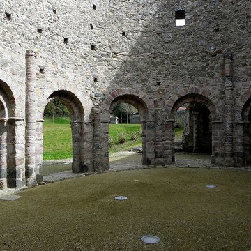 Ruines de la rotonde dite Temple de Lanleff