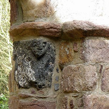 Ruines de la rotonde dite Temple de Lanleff