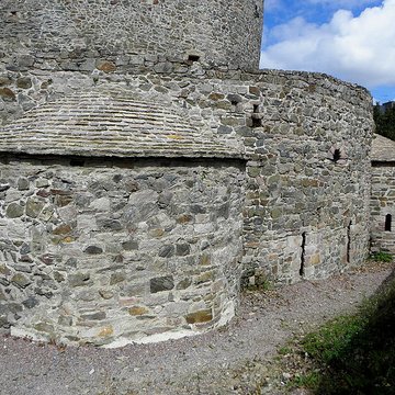 Ruines de la rotonde dite Temple de Lanleff