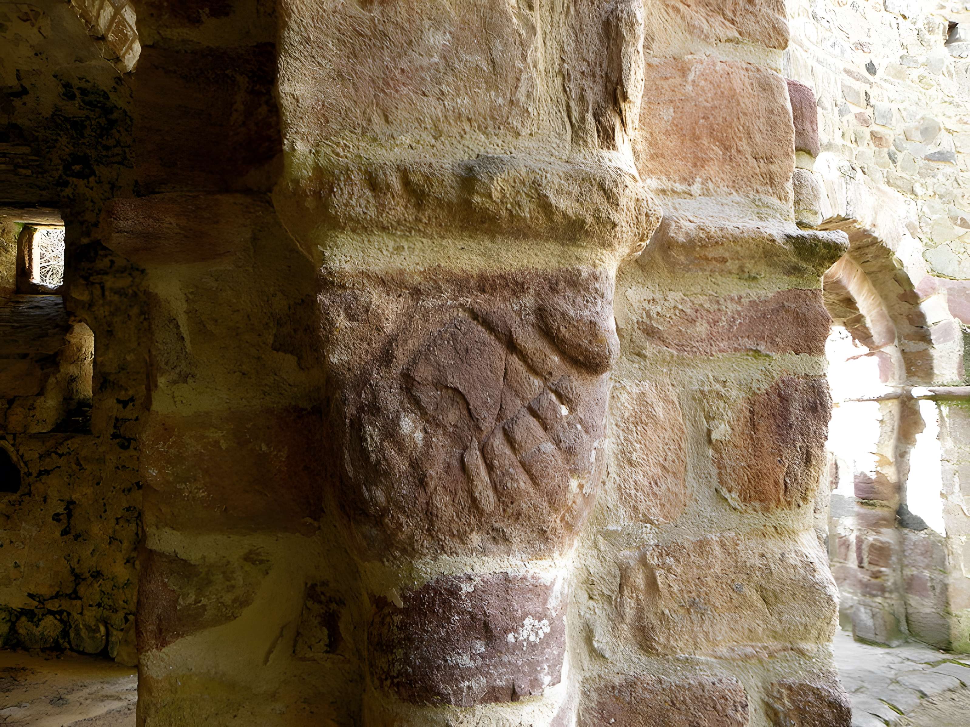 Ruines de la rotonde dite Temple de Lanleff