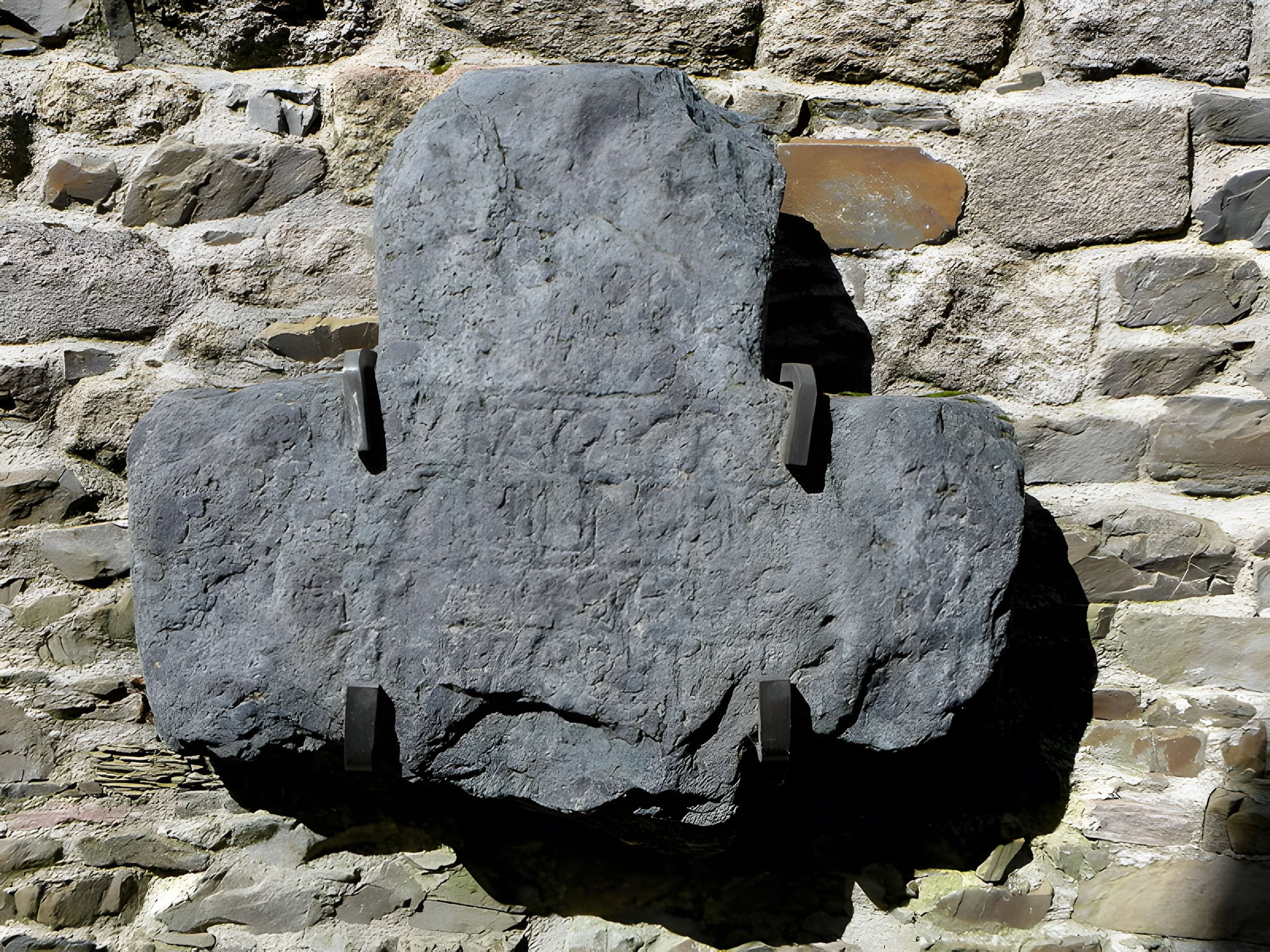 Ruines de la rotonde dite Temple de Lanleff