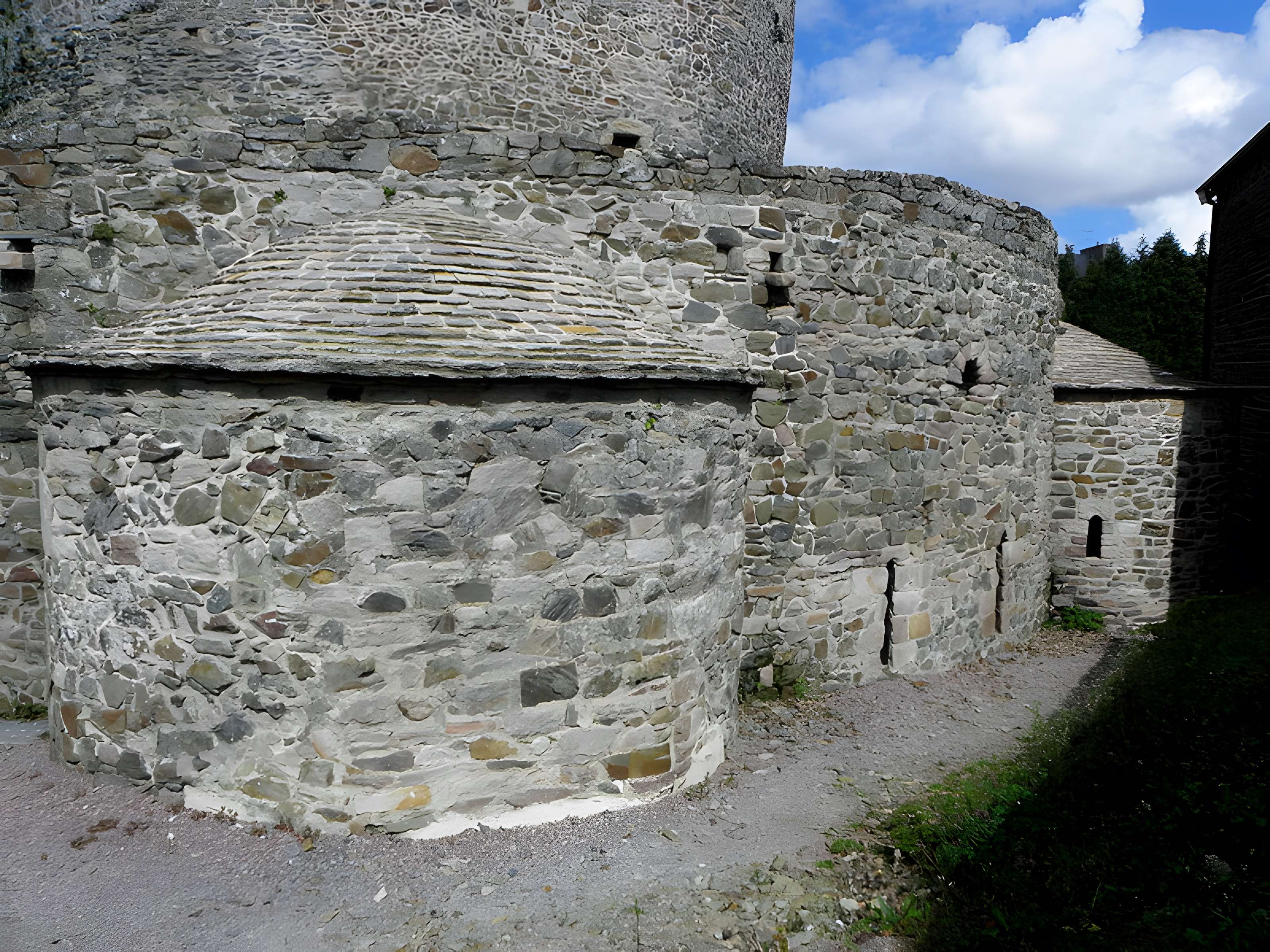 Ruines de la rotonde dite Temple de Lanleff