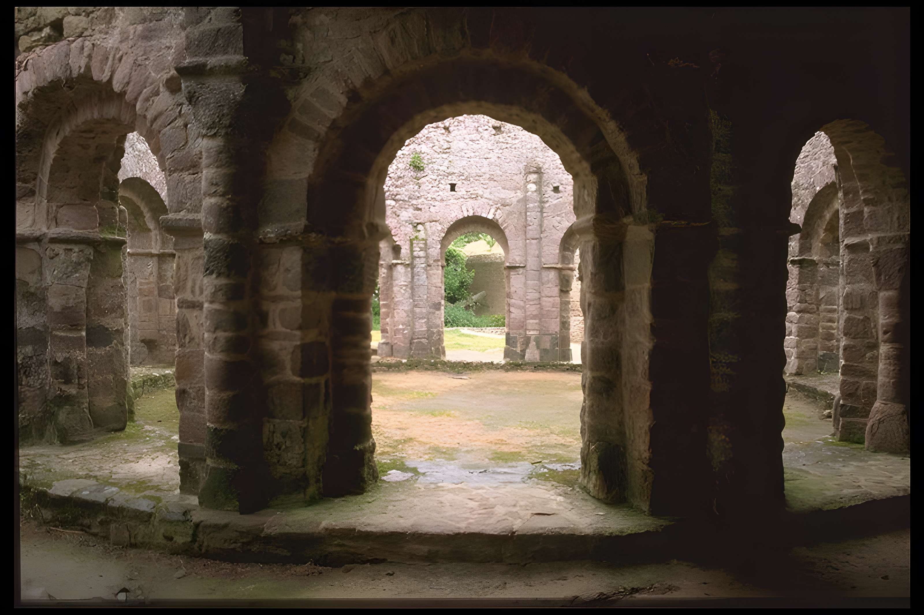 Ruines de la rotonde dite Temple de Lanleff