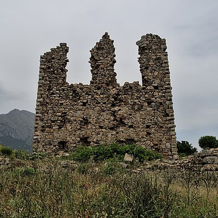 Photo de Ruines du fort de Vivario ou redoute de Pasciola