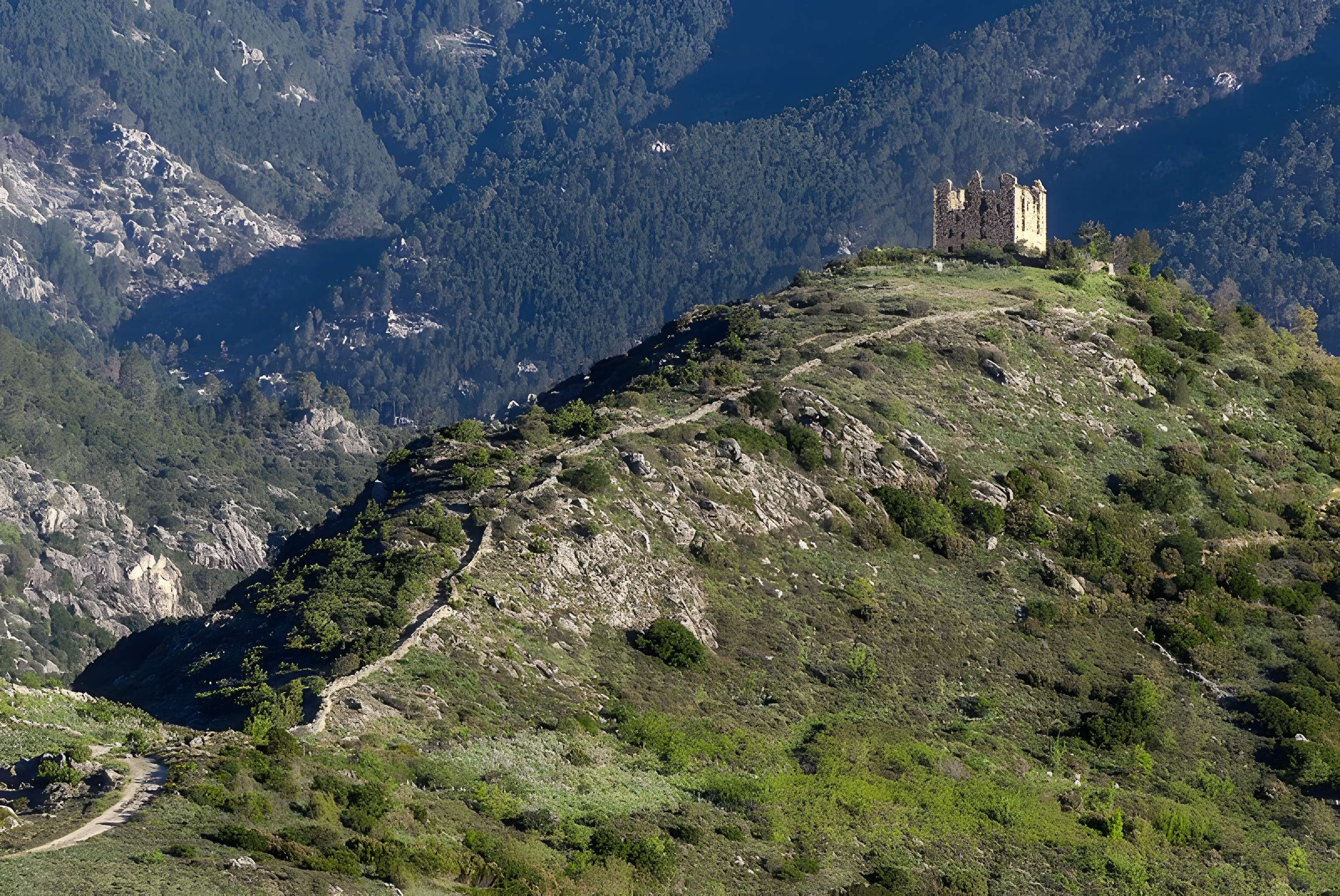 Ruines du fort de Vivario ou redoute de Pasciola