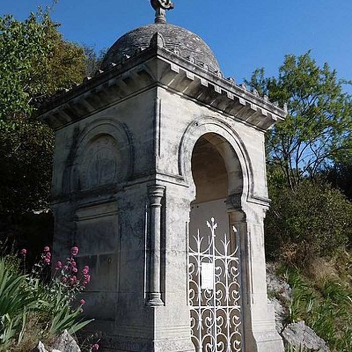 Photo de Sanctuaire de Notre-Dame-de-Grâce à Rochefort-du-Gard