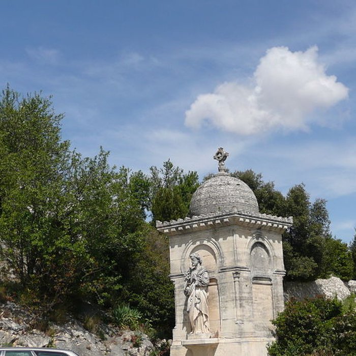 Photo de Sanctuaire de Notre-Dame-de-Grâce à Rochefort-du-Gard