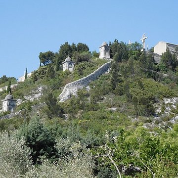 Sanctuaire de Notre-Dame-de-Grâce à Rochefort-du-Gard