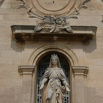 Sanctuaire de Notre-Dame-de-Grâce à Rochefort-du-Gard