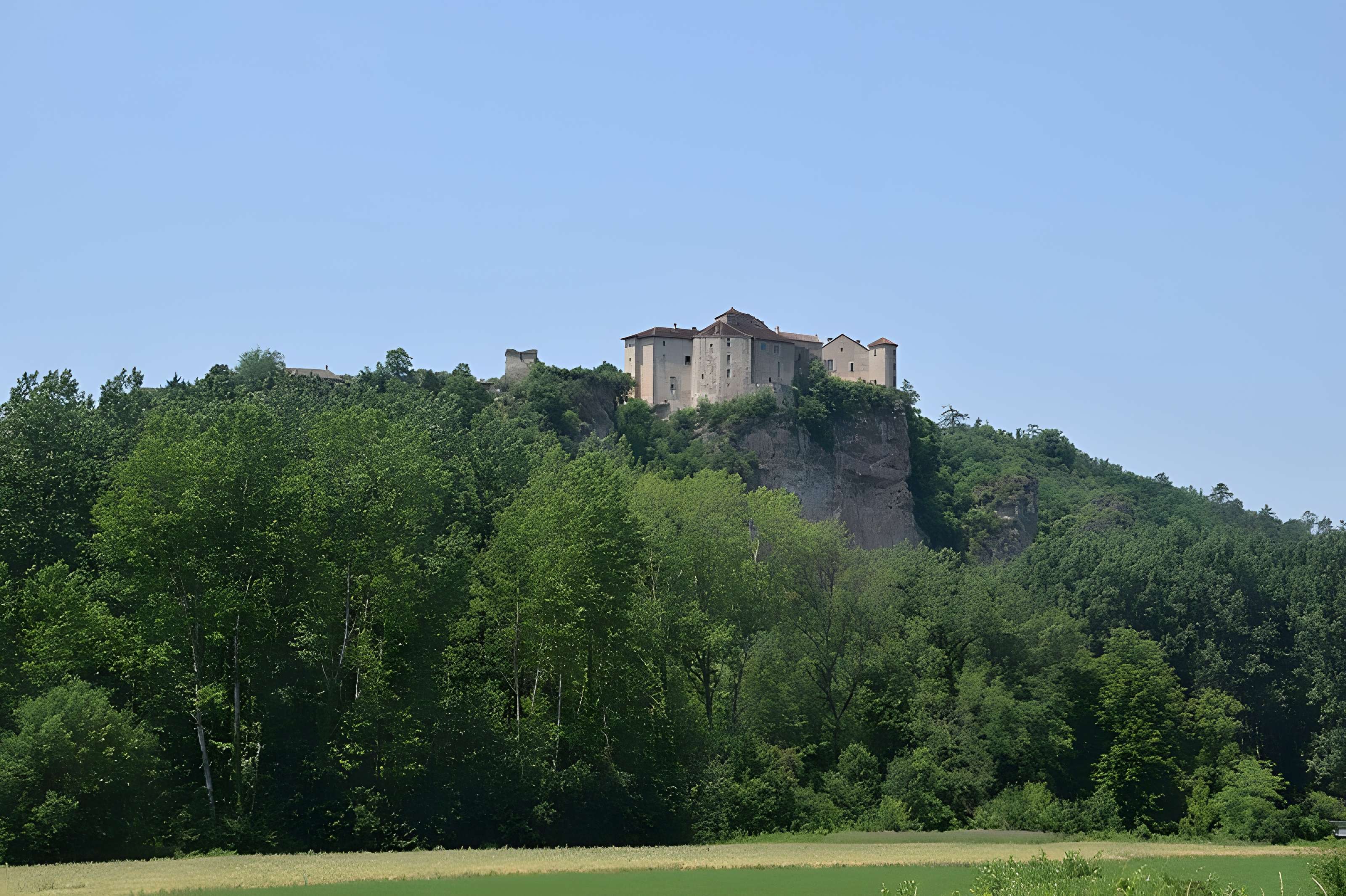 Les châteaux de Bruniquel