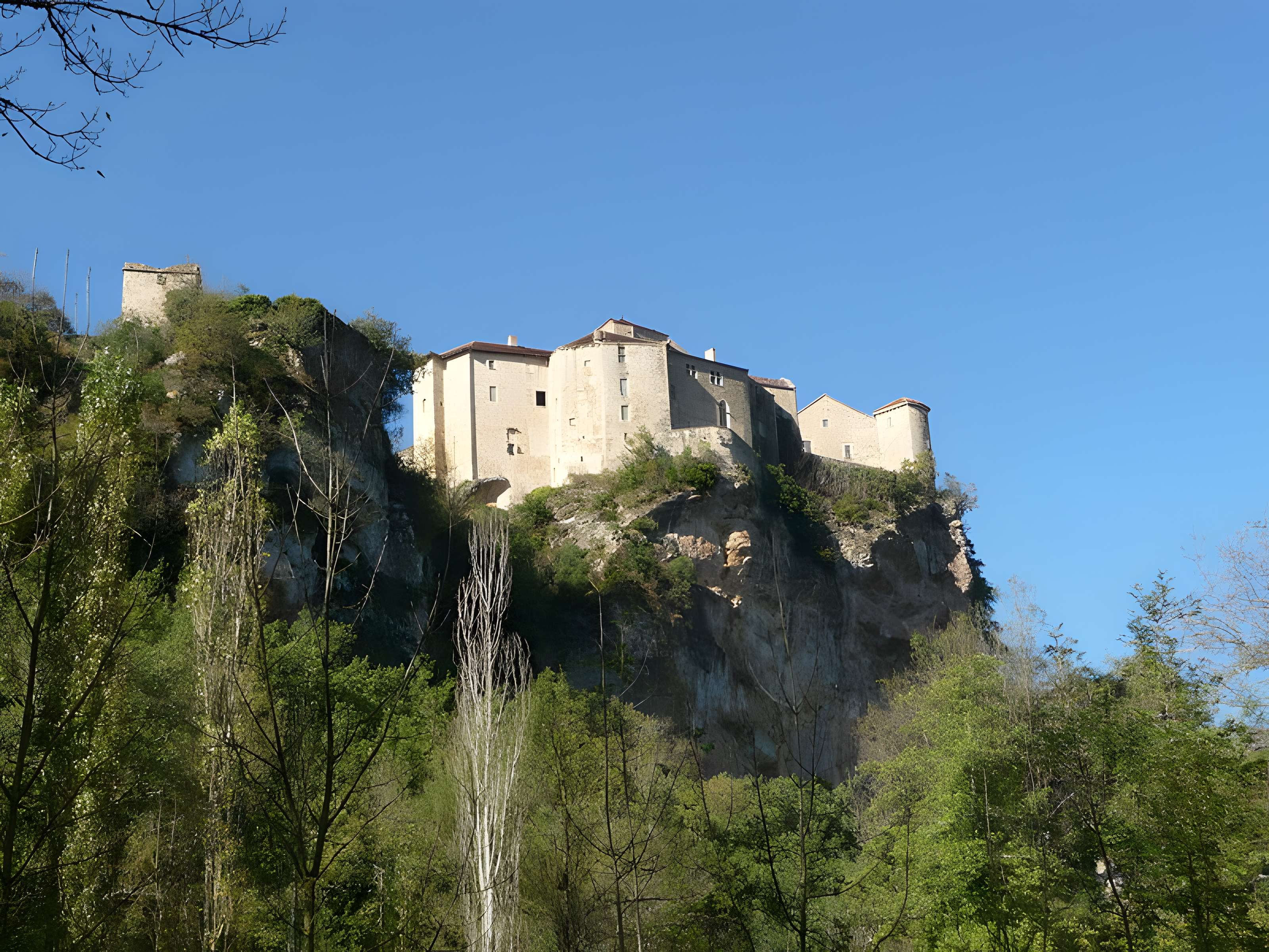 Les châteaux de Bruniquel