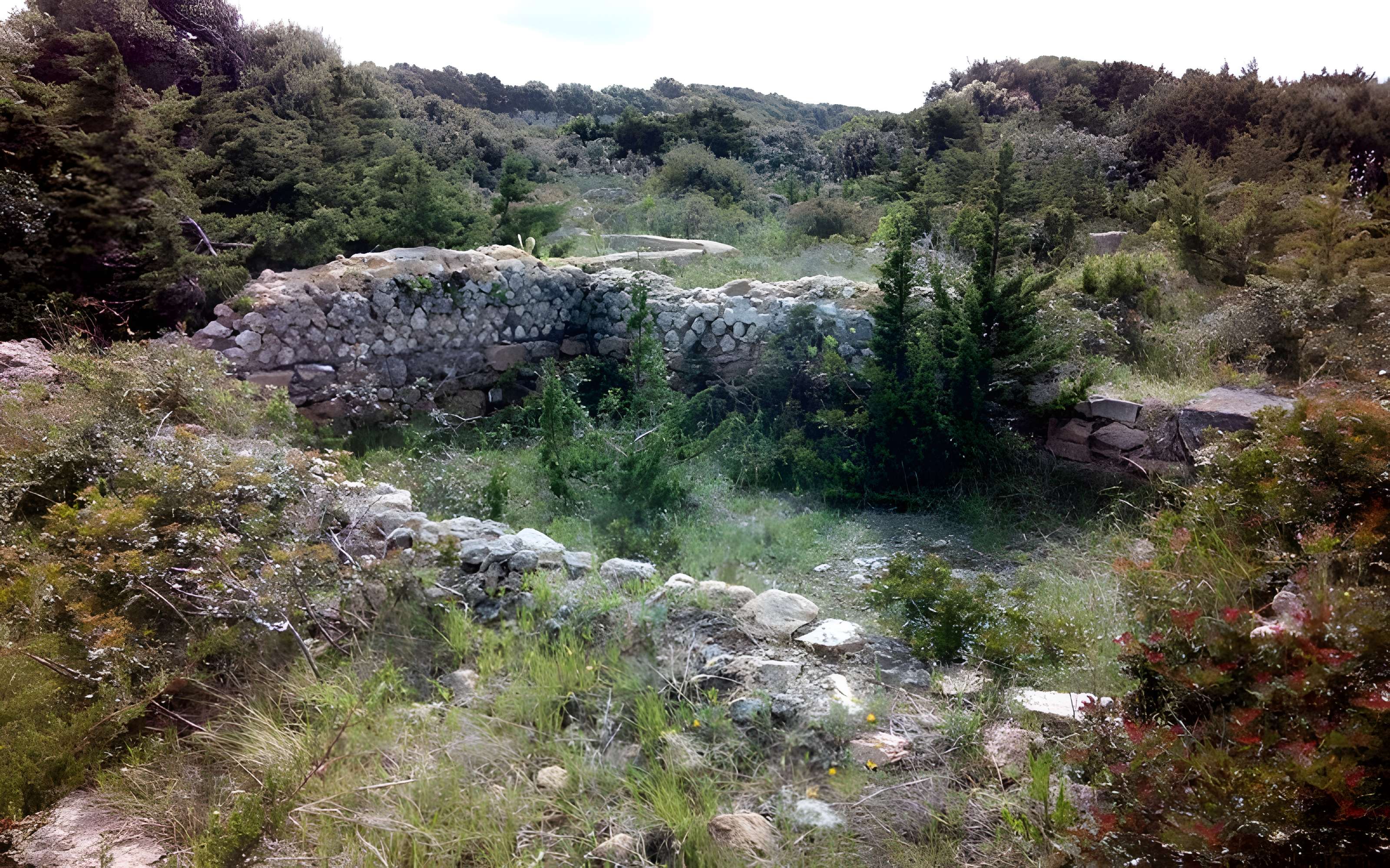 Site archéologique de Piantarella à Bonifacio 