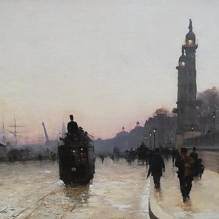 Photo de Les colonnes rostrales Place des Quinconces à Bordeaux