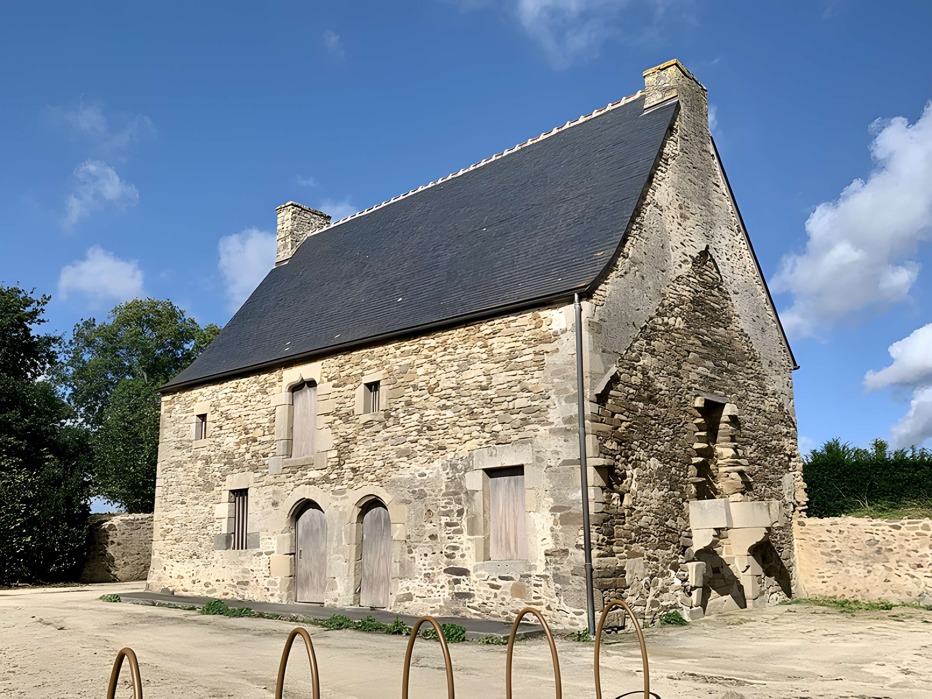 Site gallo-romain du Haut-Bécherel et Temple de Mars à Corseul