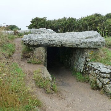 Les Pierres Plates de Locmariaquer