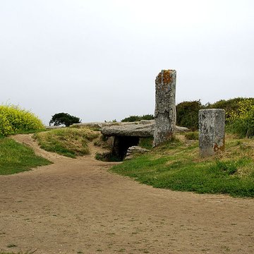 Les Pierres Plates de Locmariaquer