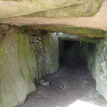 Les Pierres Plates de Locmariaquer