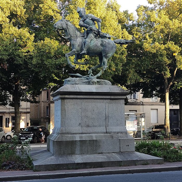 Photo de Statue de Duguesclin à Caen