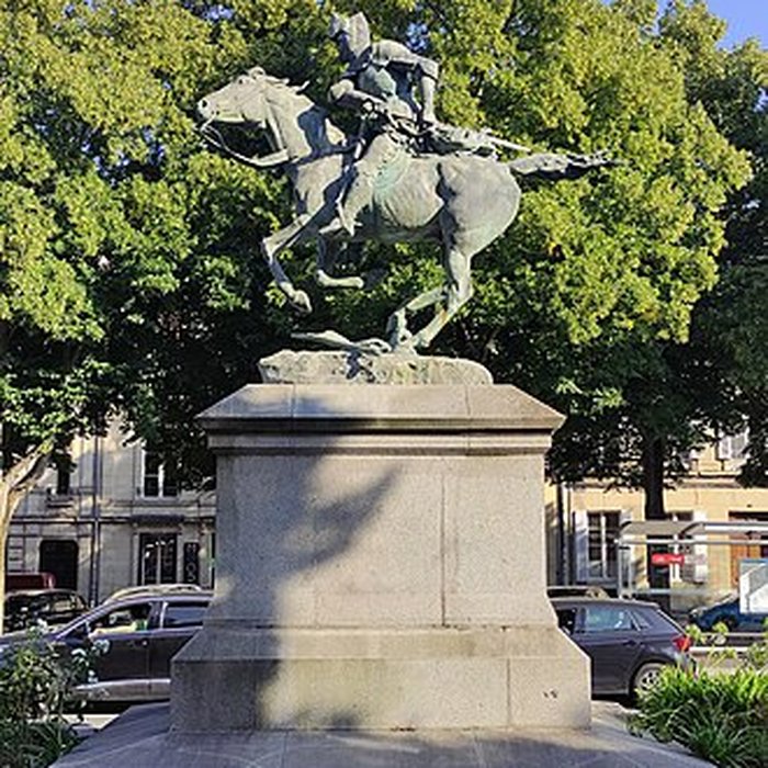Photo de Statue de Duguesclin à Caen